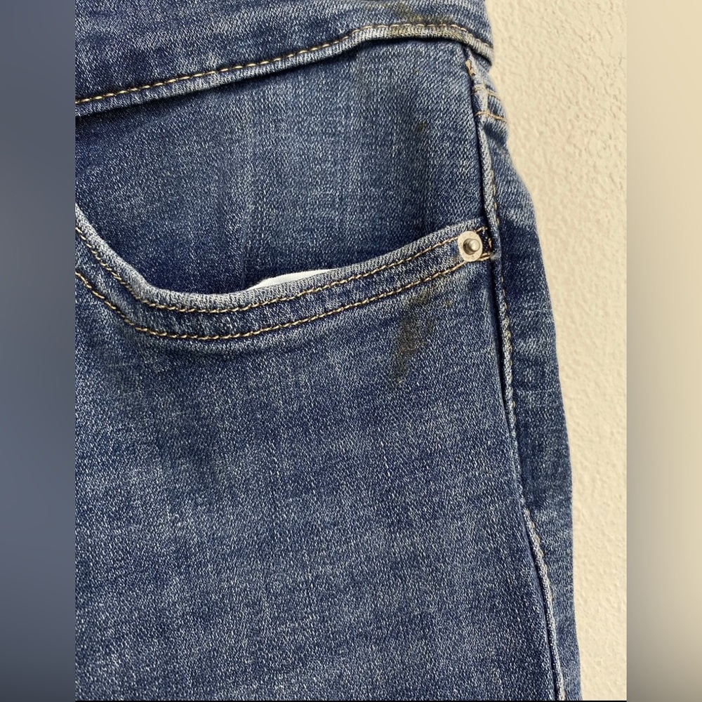 LEVIS 311 Shaping Skinny Women’s Jeans, Size 4 Short W27-L28 - Picture 6 of 11